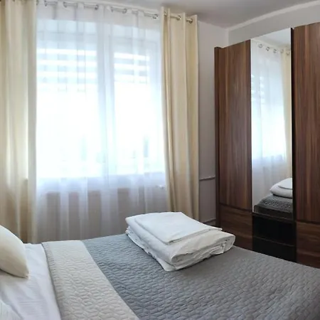 Apartment Apartamenty Love