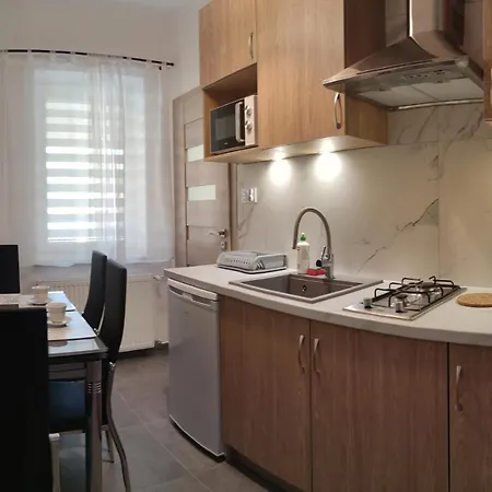 Apartment Apartamenty Love